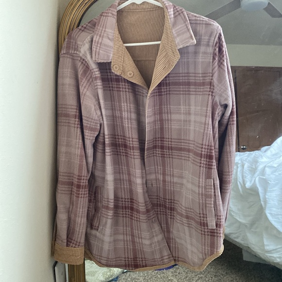 Reversible Shacket - Picture 2 of 2